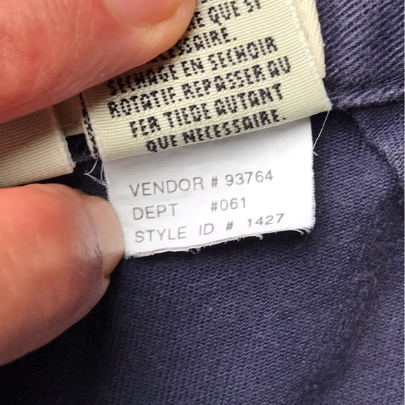 Eddie Bauer Pleated Shorts - Picture 6 of 6